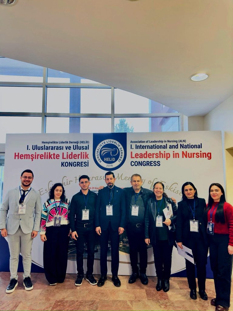 Kıbrıs Türk Hemşireler ve Ebeler Birliği Eskişehir’de kongreye katıldı