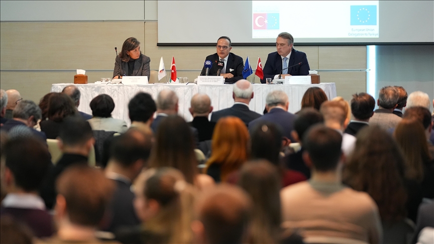 TC Dışişleri Bakan Yardımcısı Kemal Bozay: Her 2-3 yılda bir uyanıyoruz ve Kıbrıs konusunda aynı federasyon hikayesiyle karşılaşıyoruz
