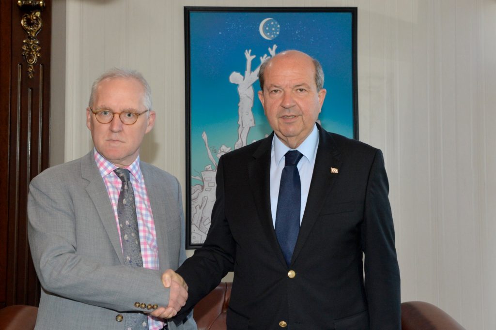 Tatar, Birleşik Krallık Yüksek Komiseri Michael Tatham’ı kabul etti