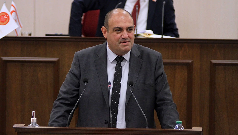 Devrim Barçın: Yol yok, okul yok, hastane yok, bütçe açığı yüzde 13.35