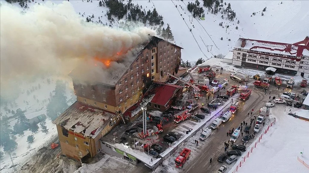 Kartalkaya Kayak Merkezi’nde otel yangını: 10 ölü, 32 yaralı