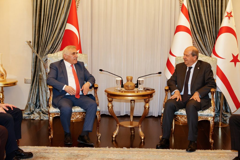 Cumhurbaşkanı Tatar, AK Parti Milletvekili Ali İnci ve beraberindeki heyeti kabul etti