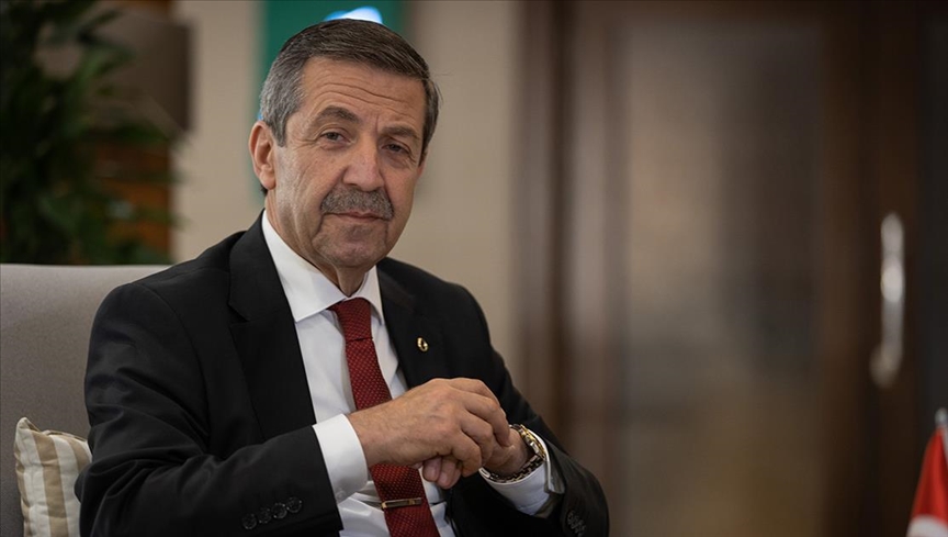 Ertuğruloğlu: “Denktaş, her zaman kalbimizde müstesna bir yere sahip olacak”