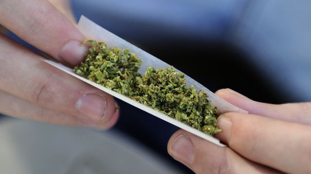 Şüpheli tavırları ele verdi!