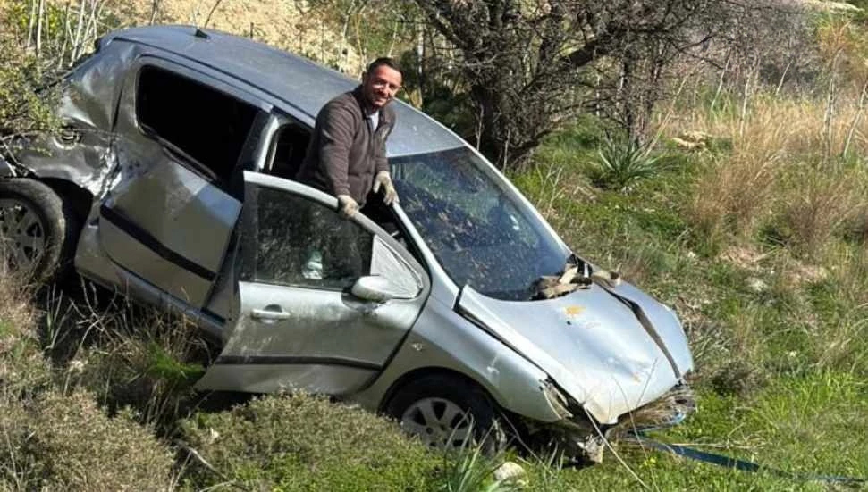 Dikmen – Boğazköy yolunda araç uçuruma yuvarlandı: 3 kişi yaralandı
