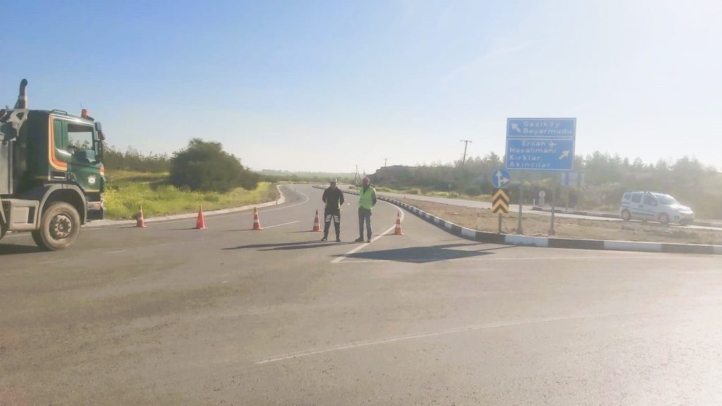 Polisten sürücülere uyarı…