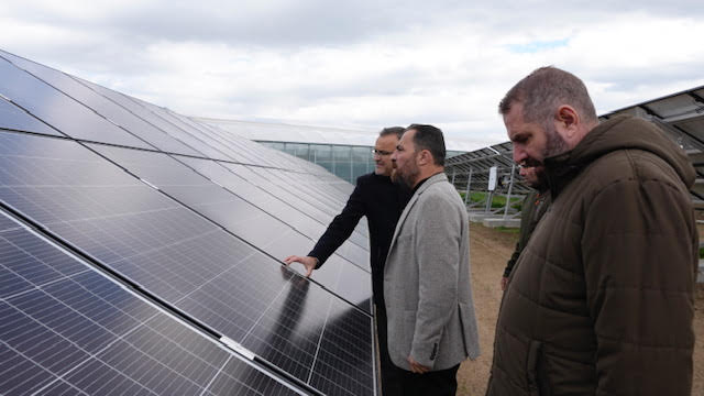 Tarım Bakanı Çavuş TAE istasyonunda incelemelerde bulundu