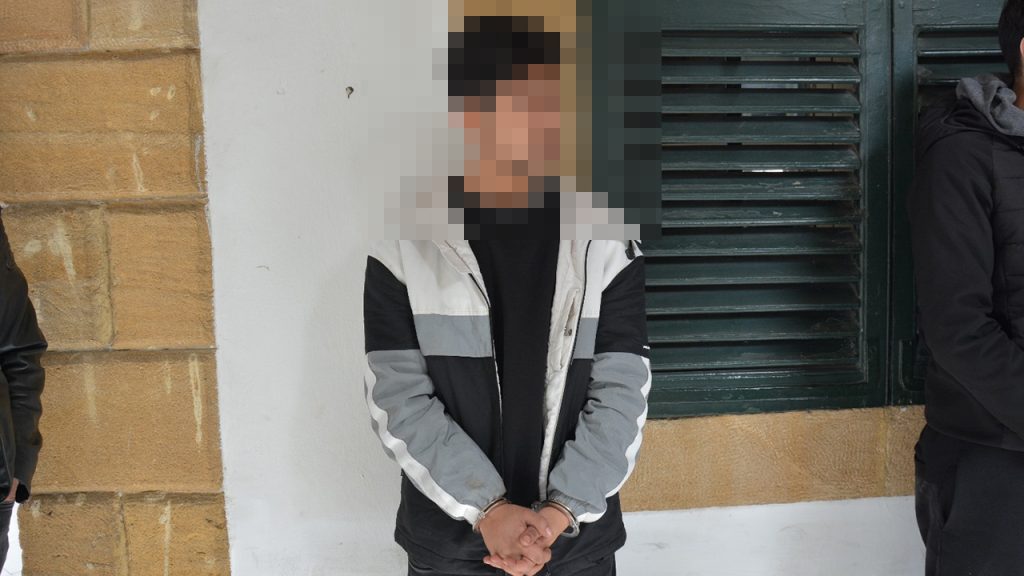 Hırsızlıkla Aranan Zanlı, Uyuşturucu ve Yüklü Nakit ile Tutuklandı