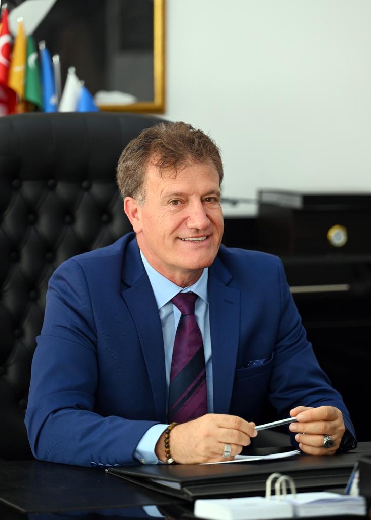 Bayındırlık ve Ulaştırma Bakanı Arıklı, Ramazan Bayramı mesajı yayımladı