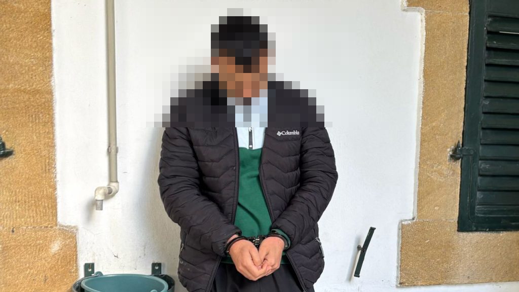 Alayköy’de Çalınan Laptop Ercan’da Tespit Edildi: 15 Günlük Cezaevine Gönderildi