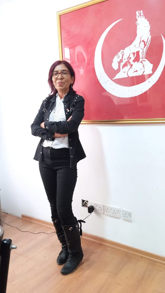 MDP “Kadınların hak aramak zorunda kalmadığı yarınlara erişmek dileğimle.”