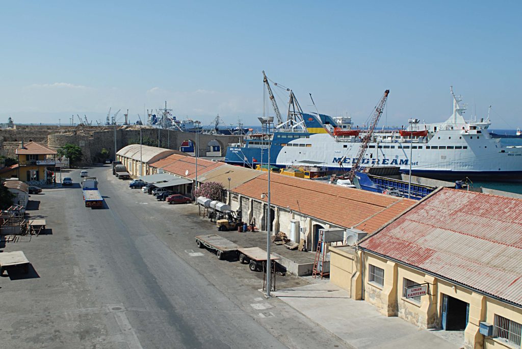 Gazimağusa ve Girne limanlarındaki grev askıya alındı