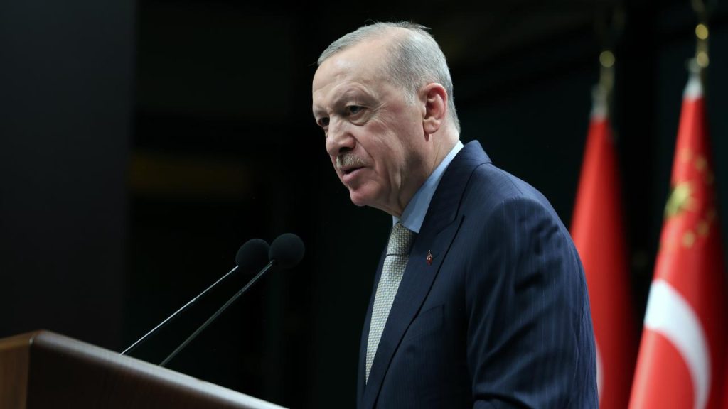 TC Cumhurbaşkanı Erdoğan: Provokasyonlarla vatandaşlarımızın huzurunu bozmaktan vazgeçin