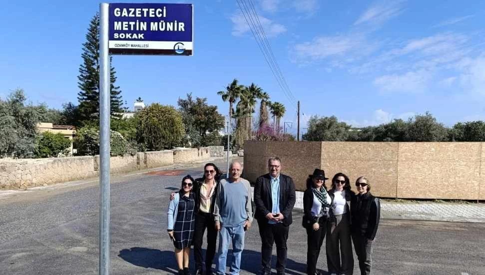 Gazeteci Metin Münir’in ismi Girne’de bir sokağa verildi