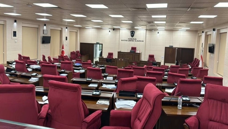 “Oturuma 10 dakika ara verildi”