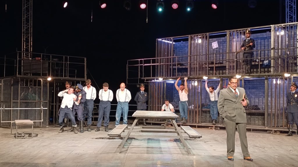 “Esaretin Bedeli” Girne’de sahnelendi