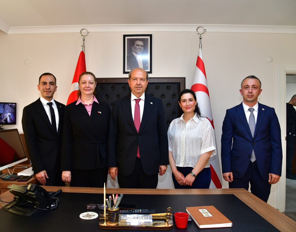Cumhurbaşkanı Ersin Tatar, KKTC Trabzon Başkonsolosluğunu ziyaret etti