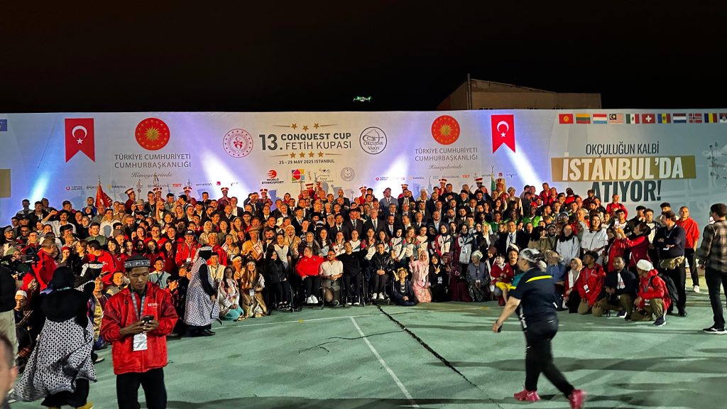 KKTC’den sporcular İstanbul’da geleneksel Fetih Kupası’na katıldı