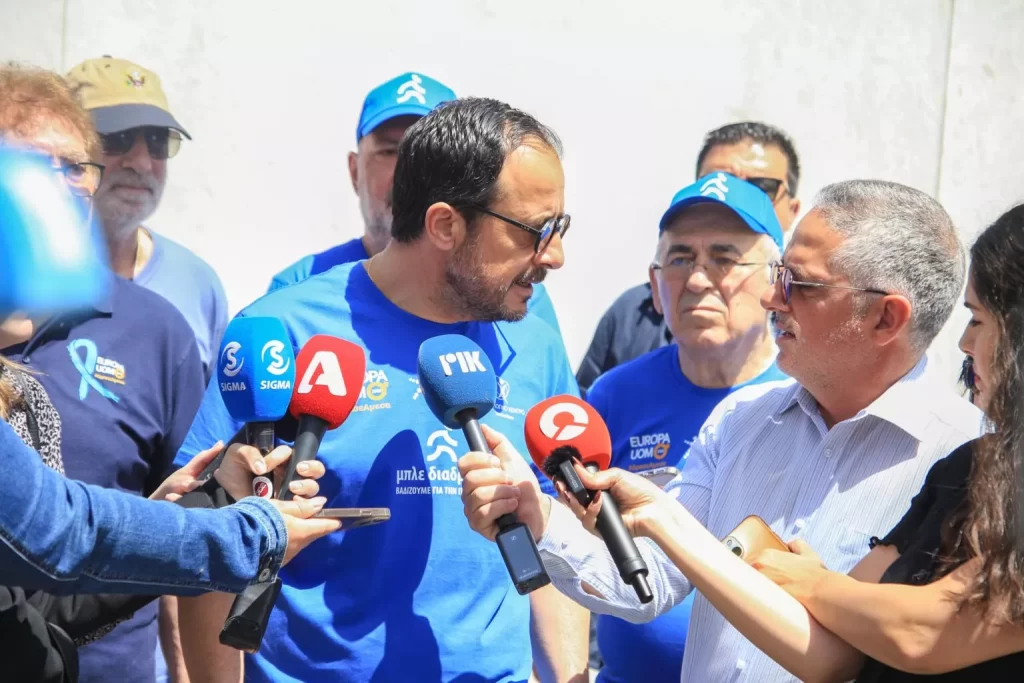 Hristodulidis cumartesi günü Holguin’le baş başa görüşme yapacaklarını söyledi