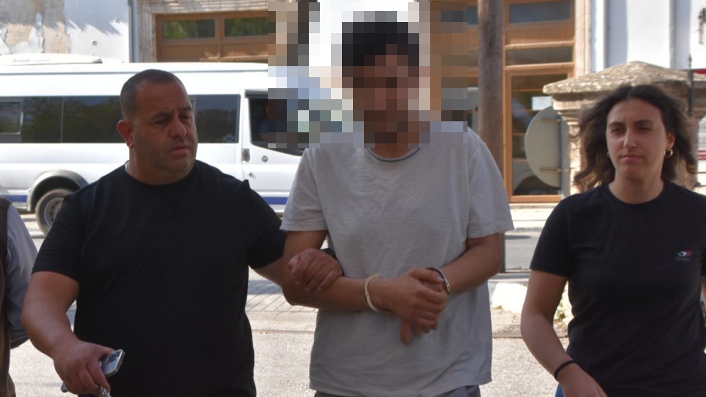 Tabakta Kalıntı, Ceplerde Para: Uyuşturucu Zanlısı Yakayı Ele Verdi