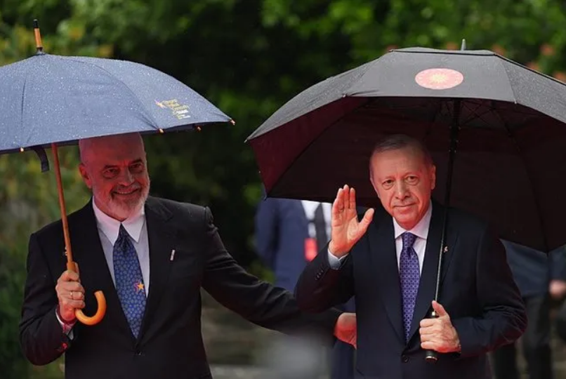 Türkiye Cumhurbaşkanı Erdoğan’dan doğal gaz müjdesi…