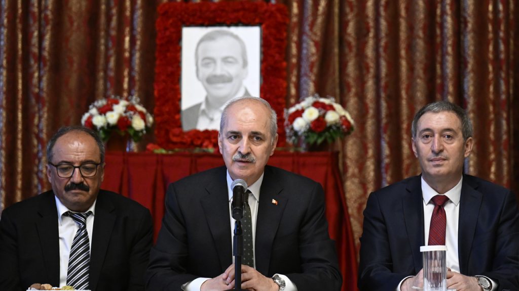 Kurtulmuş, Sırrı Süreyya Önder için DEM Parti’ye Meclis’te taziye ziyaretinde bulundu