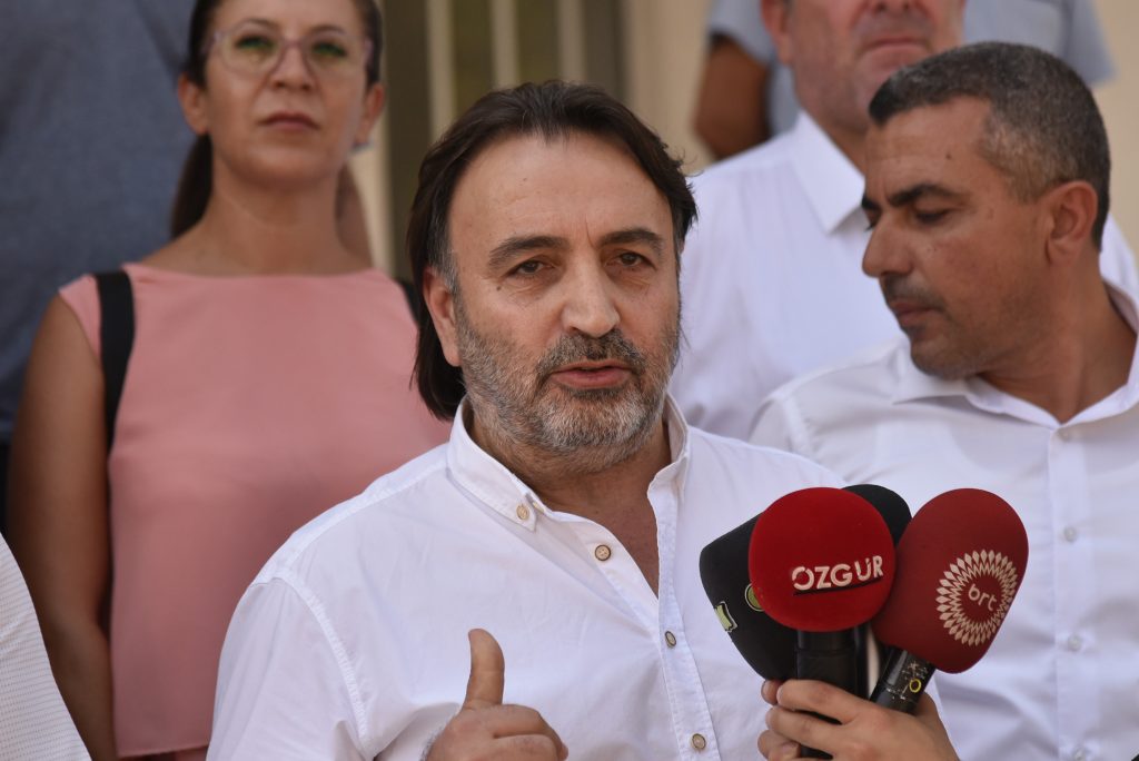 KAMUSEN Başkanı Atan: “Geçici ve sözleşmeli personeli güvence altına alacak yasa Meclis’ten geçirilmeli…”