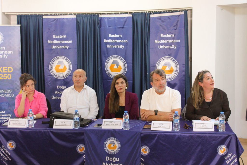 DAÜ’deki panelde Orta Doğu’daki gelişmeler tartışıldı