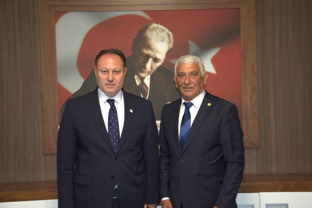 Öztürkler: Güzelyurt sosyal konut, hastane ve tarımsal kalkınma ile gelişiyor
