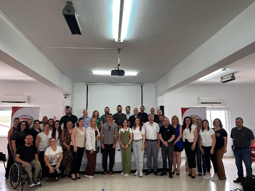 Büro-İş, Bilgi Edinme Hakkı Yasası konulu eğitim düzenledi