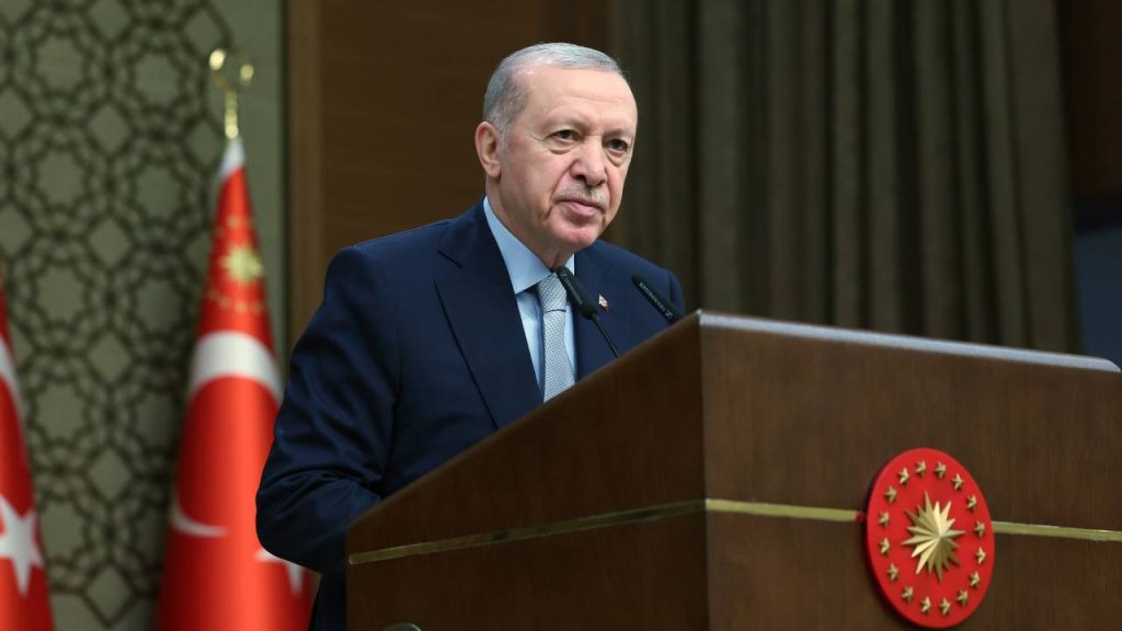 Erdoğan: “Anavatan ve garantör olarak Kıbrıs Türk halkına ve KKTC’ye olan sarsılmaz desteğimizi tekrar teyit ettik”