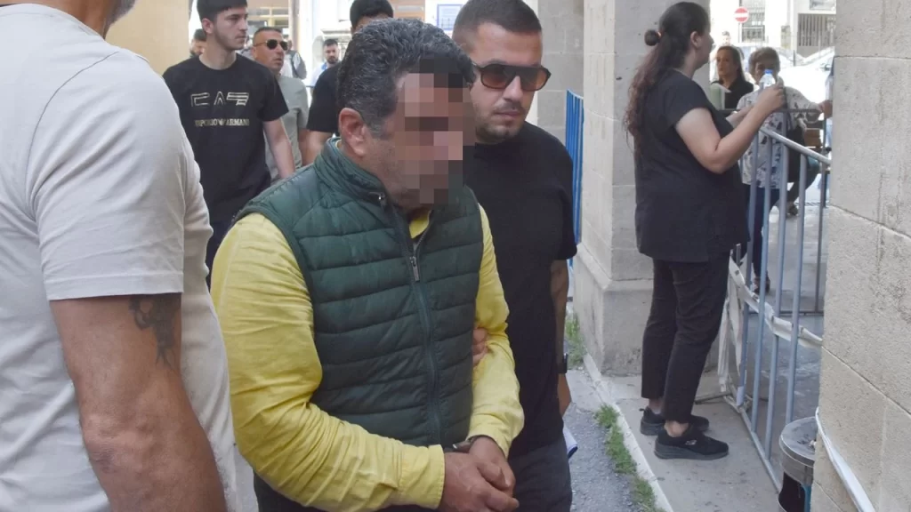 Ağaç Altına Gömülü Uyuşturucu Bulundu: Zanlı Tutuklu Yargılanacak