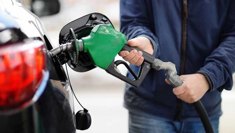 Memur-Sen’den akaryakıt zammına tepki: Hükümet sübvansiye etmeli