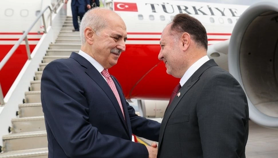 Ziya Öztürkler, TBMM Başkanı Numan Kurtulmuş ve beraberindeki milletvekillerini havaalanında karşıladı