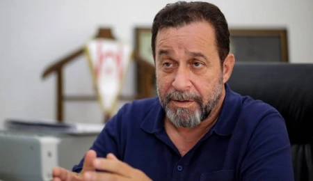 Serdar Denktaş: Türkiye, adadaki iki devleti tanımaya hazır tek ülke olduğunu belirtmeli
