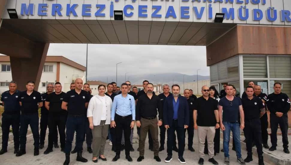 KTAMS ve KAMUSEN, yarın Merkezi Cezaevi’nde grev yapacak