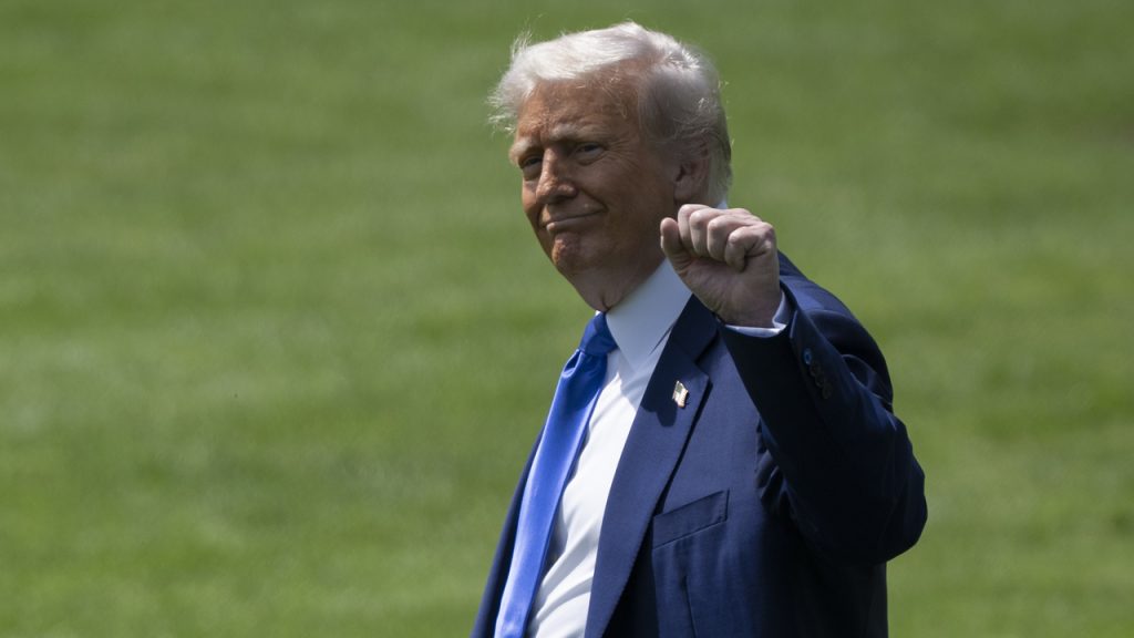 Trump, Orta Doğu turunun ilk ayağı Suudi Arabistan’da
