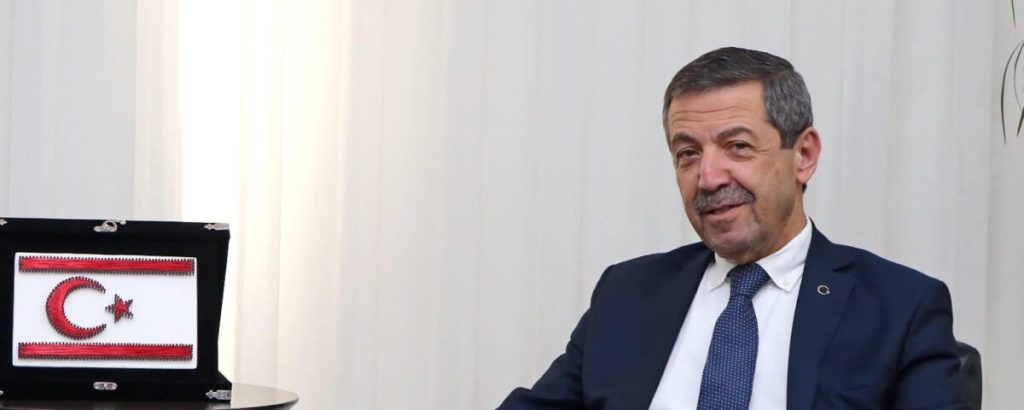 Ertuğruloğlu: “Türk Kızılayı halkımıza yaşam umudu oldu”