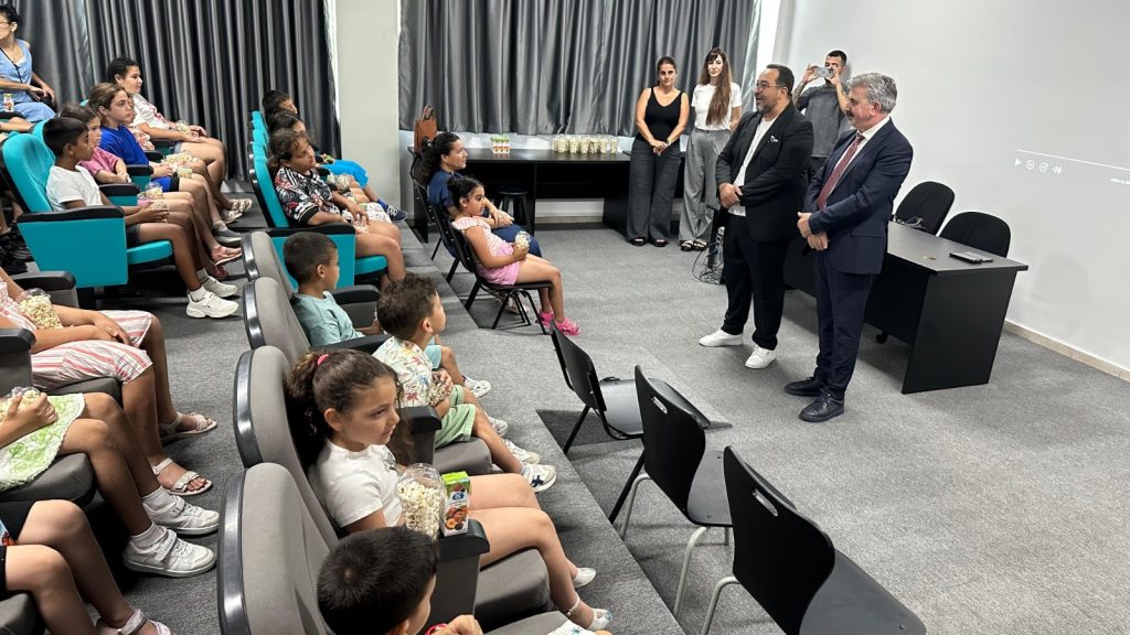 Engelsiz Sinema Salonu ve Aktivite Merkezi’nde animasyon film gösterimi yapıldı