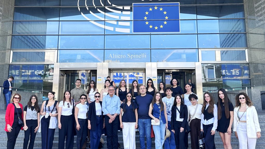 19 Mayıs TMK’dan Avrupa Parlamentosu’na ziyaret