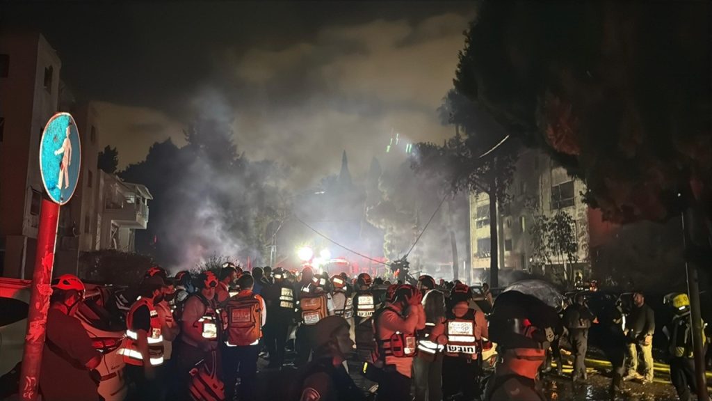 İran’ın İsrail’e füze attığı iddiasını devlet medyası yalanladı