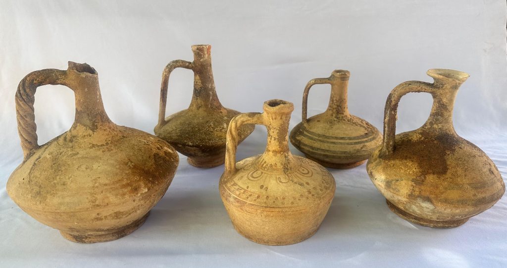Gazimağusa Limanı’nda antik mezar gün yüzüne çıkarıldı