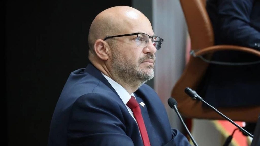 Küçük’ten toplumsal birlik çağrısı…