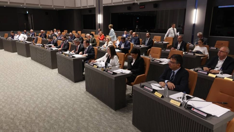 Meclis’te dört yasa tasarısı ve bir yasa önerisi görüşülecek