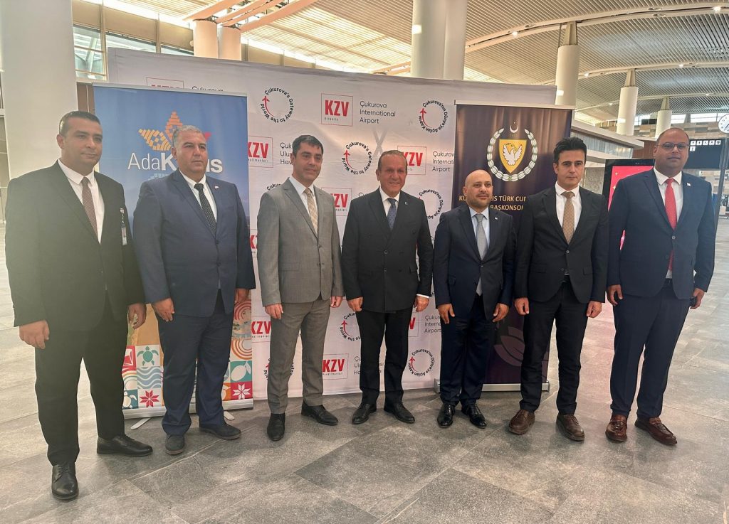 Başbakan Yardımcısı, Turizm Bakanı Ataoğlu, Mersin’de “Ada Kıbrıs” sergisini ziyaret etti