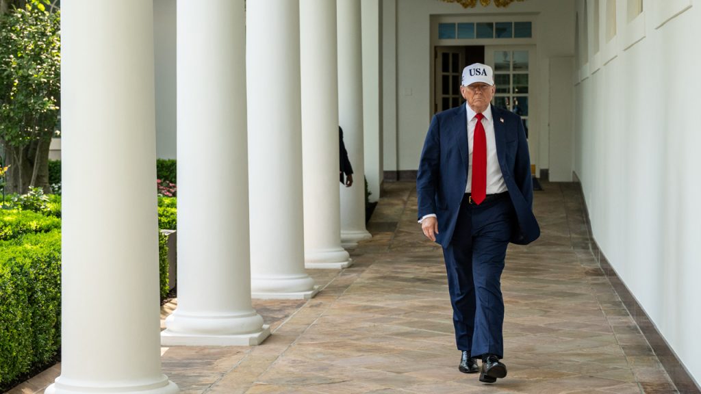 Küresel piyasalar Trump’ın “tarife mektupları” sonrası karışık bir seyir izliyor