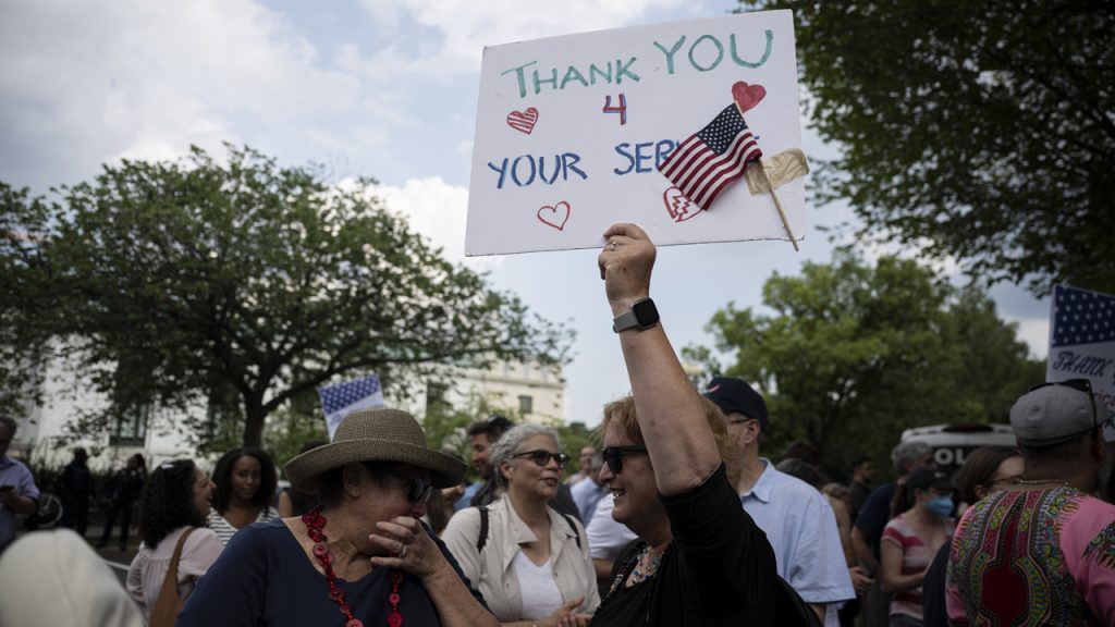 ABD Dışişleri Bakanlığı 1300’ü aşkın personelini işten çıkardı