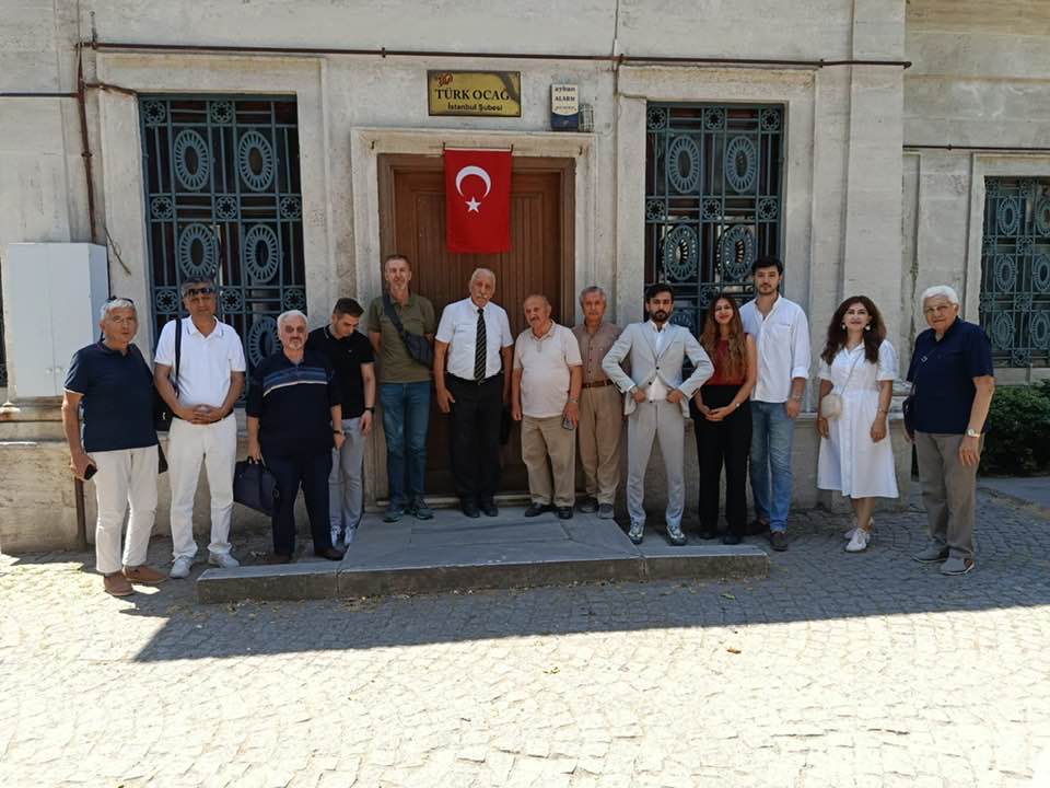 Oktay Öksüzoğlu, Üsküdar Pazartesi Sohbetleri’nin konuğu oldu