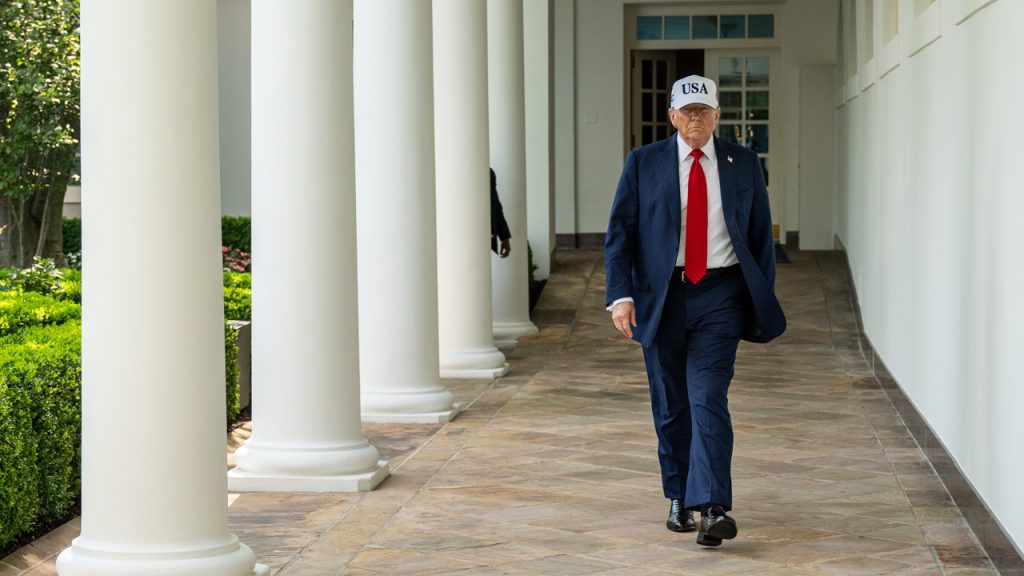 Trump: “Putin güzel konuşuyor ancak sonra insanları bombalıyor”