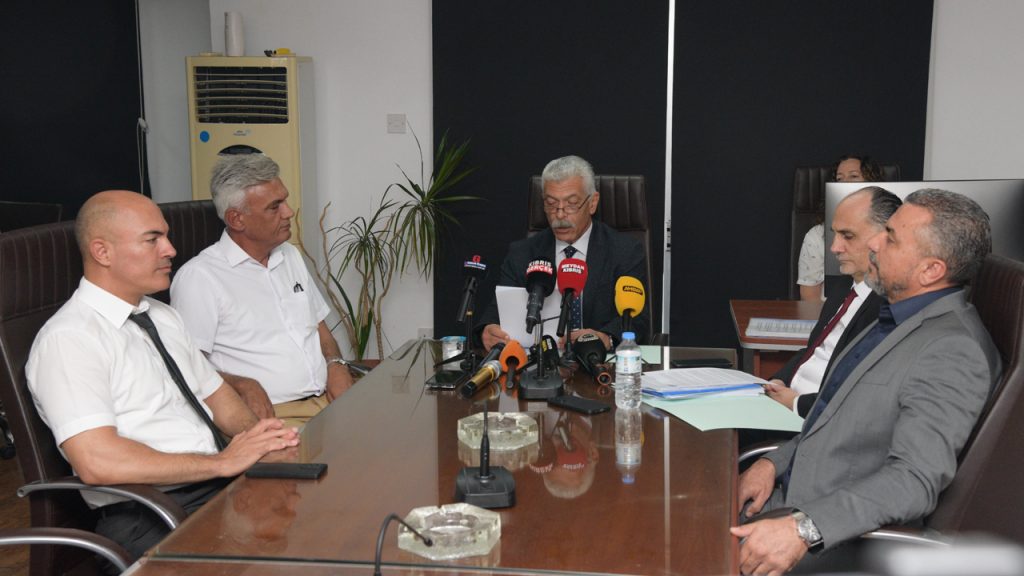 İhtiyat Sandığı Dairesi’nde tartışmalı basın toplantısı… Darbaz: “Herhangi bir güvenlik sorunu bulunmuyor”